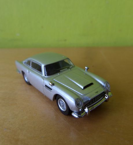 Brekina H0 15225 Aston Martin DB  5