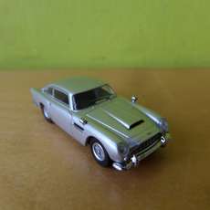 Brekina H0 15225 Aston Martin DB  5