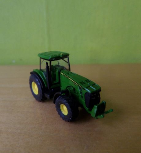 Wiking N 96603 John Deere 8330