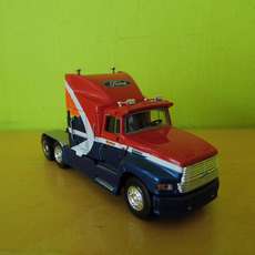 Brekina H0 85904 Ford Aeromax Bigfoot