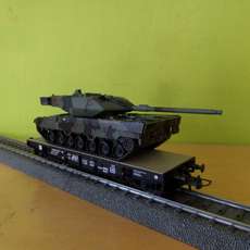 Roco H0 66420 NS zwaarlast wagon met Leopard 2 tank