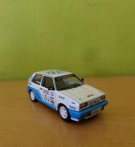 PCX H0 871596 VW Golf rallye Hunsrück