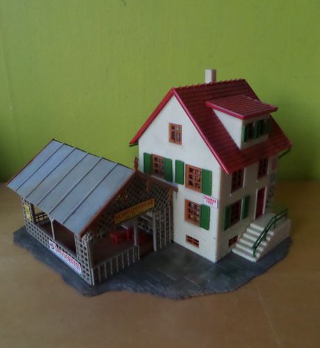 Faller H0 Dorps pension "Gruner haus"