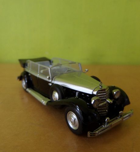 Brekina H0 21059 Mercedes 770 K zwart / zilver