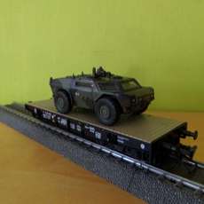 Roco H0 66421 NS zwaarlast wagon met "Fennek'