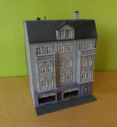 Pola H0  Stadspand met restaurant