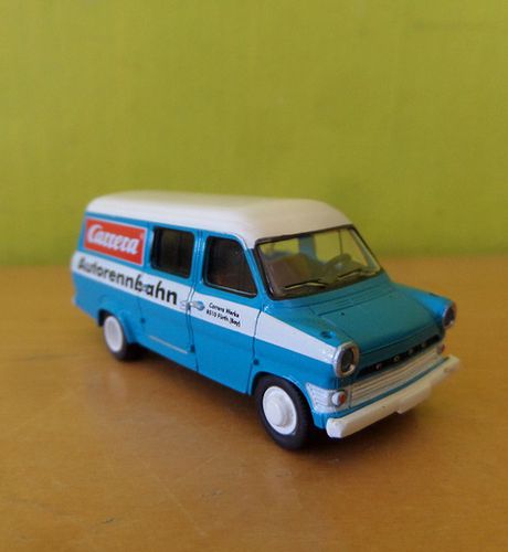 Brekina H0 34175 Ford Transit Carrera