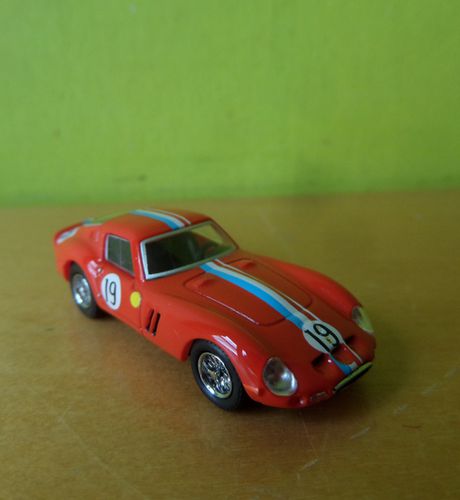 Micro city H0 0062 Ferrari 250 GTO rood