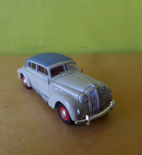 Brekina H0 20454 Opel Admiral