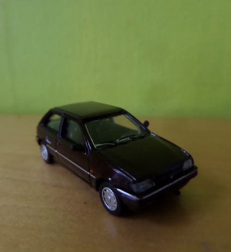 PCX H0 870463  Ford Fiësta MK 3