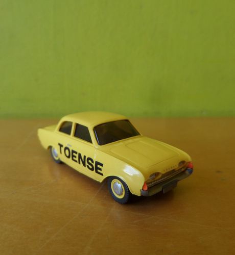 Wiking H0 20002 Ford 17 M "Toense"
