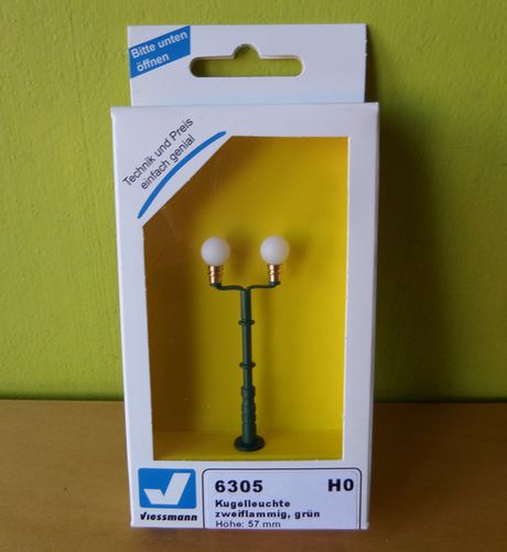 Viessmann H0 6305 Dubbele lamp groen