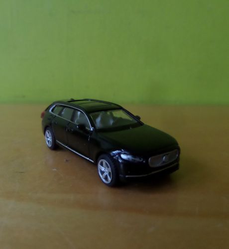 PCX H0 870384 Volvo V90 met. zwart