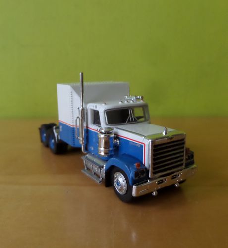Brekina H0 85781 Chevrolet Bison