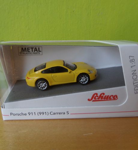 Schuco H0 26599 Porsche 911 Carrera S