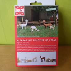 Busch H0 79860 Alpaca s  met jonkies