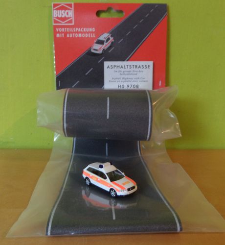 Actie ! Busch H0 9708 Autoweg + Audi