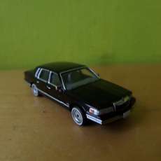 PCX H0 870908 Lincoln Towncar zwart