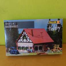 Faller N 232537 Boeren woning