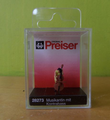 NIEUW ! Preiser H0 28273 Vrouw met contrabas