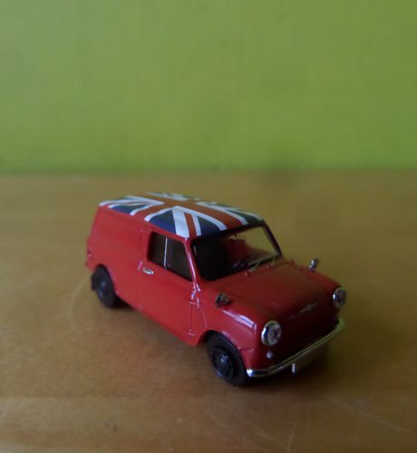 Brekina H0 15365 Austin Mini Countryman