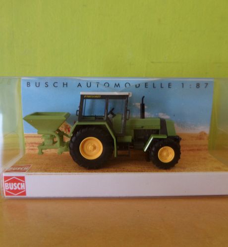 Busch H0 50424 Tractor Fortschritt ZT 323 A
