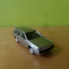 Minichamps H0 870171114 Volvo 850 Break