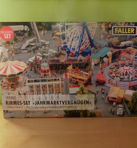 Faller H0 140460 Grote actie kermis set