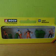 Noch H0 15027 Vuilnismannen aan het werk