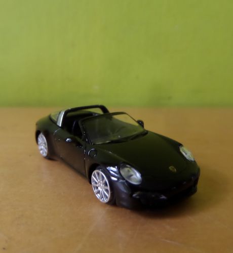 Minichamps H0 870068044 Porsche 911 Targa