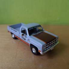 Brekina H0 19657 GMC Sierra Grande