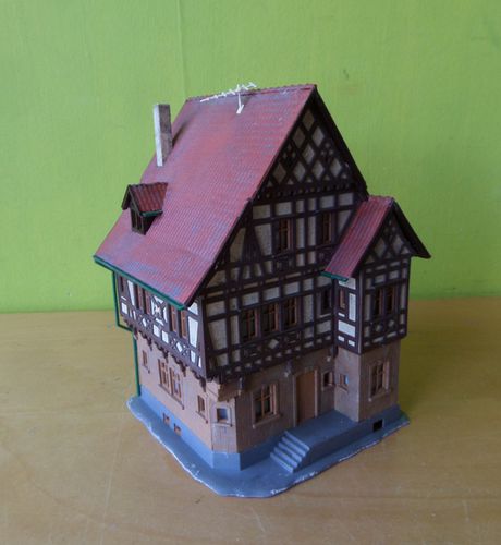 Kibri H0 Vakwerk woning Rossl