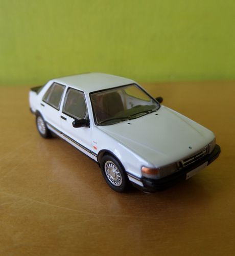 PCX H0 870188 Saab 9000 CC  wit