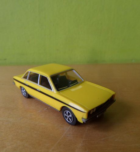 Wiking H0 04703 VW K70 LS