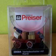 Preiser H0 28084 Werklui met handkar