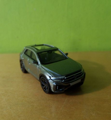 PCX H0 870607 VW T-Roc grijs met.