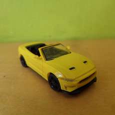 Pcx H0 870566 Ford Mustang 6 Cabrio  geel