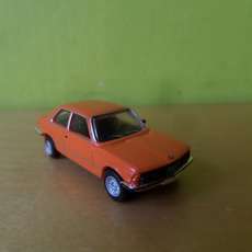 Brekina H0 24301 BMW 313 i oranje