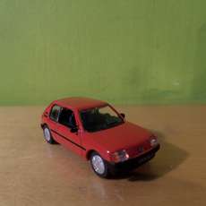 Norev H0 471732 Peugeot 205 XR rood