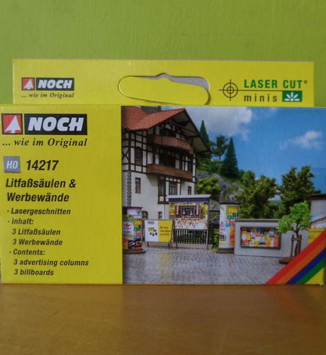 Noch H0 14217 Reclame zuilen en borden