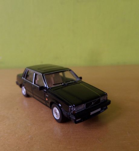 PCX H0 870110 Volvo 740