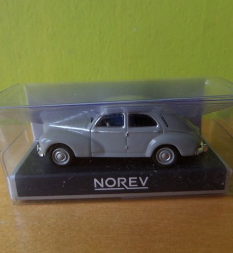 Norev H0 472372 Peugeot 203 Grijs