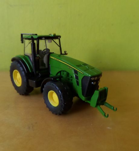 Wiking H0 39102  TractorJohn Deere 8430