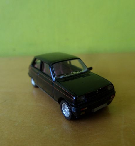 PCX H0 870509  Renault 5 Alpine