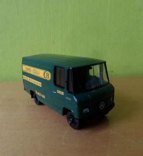 Brekina H0 36861 Mercedes L 406 D "NMBS"
