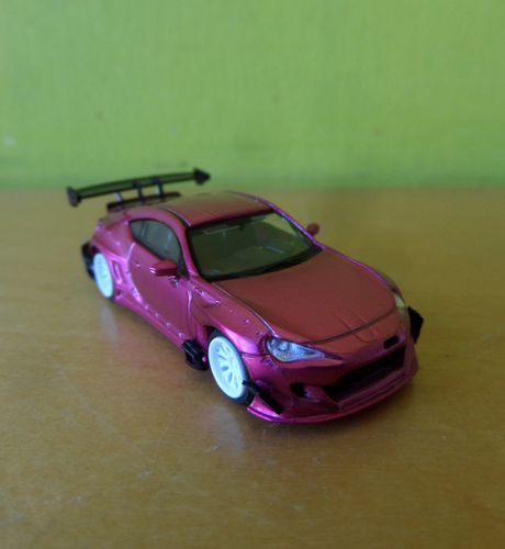 Micro city H0 0070 Toyota GT 86 "Pink"