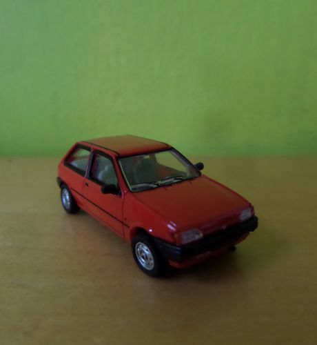 PCX H0 870461  Ford Fiësta MK 3