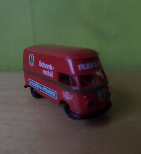 Brekina H0 32625 VW T1B "Feldschlosschen "