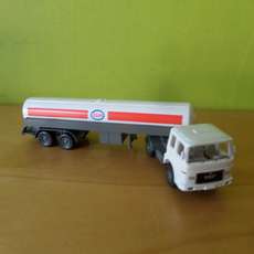Wiking H0 80597 MAN tankwagen Esso