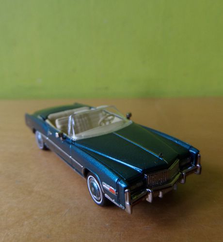 Brekina H0 19755 Cadillac Eldorado convertible